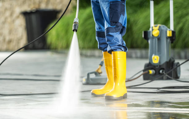 Best Roof Power Washing Services  in Thiensville, WI
