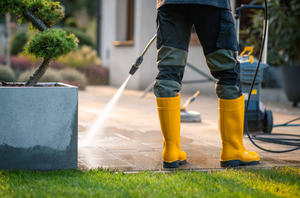 Why Choose Our Certified Pressure Washing Experts for Your Project Needs in Thiensville, WI?